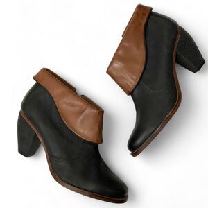 J. Shoes Saloon Black Brown Leather Side Zip Block Heel Ankle Boots, Size 9.5